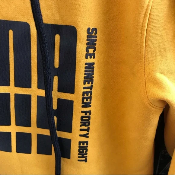Puma yellow sweatshirt (M-L) - Picture 1 of 5